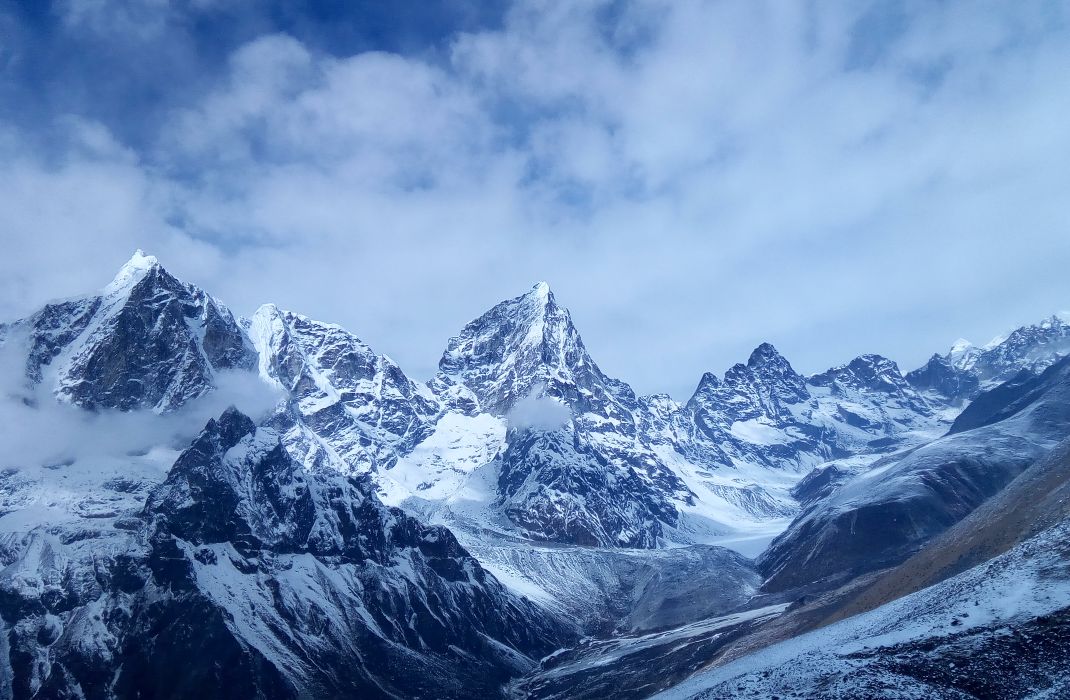 Everest Three High Passes Trek